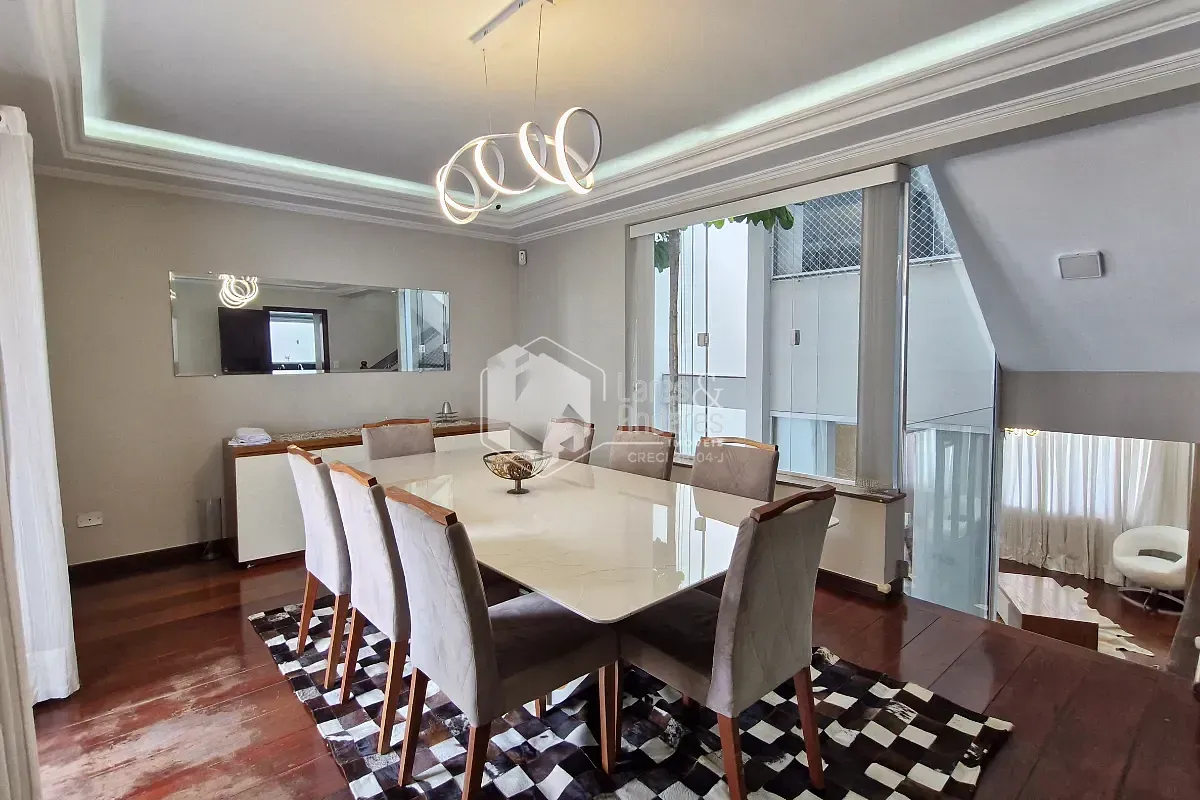 Casa, 3 quartos, 235 m² - Foto 12