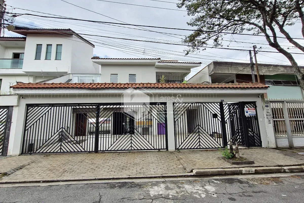 Casa, 3 quartos, 235 m² - Foto 1