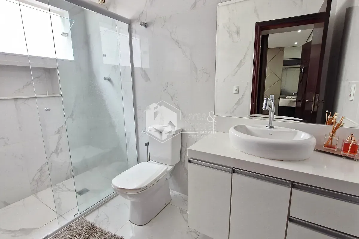 Casa, 3 quartos, 235 m² - Foto 19