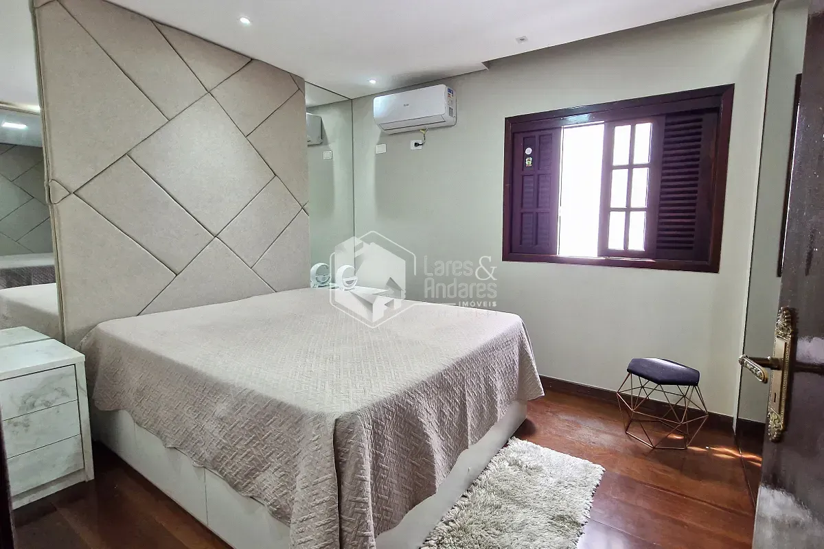 Casa, 3 quartos, 235 m² - Foto 17