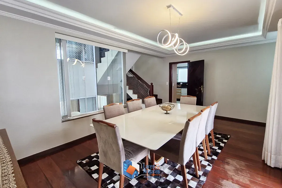 Casa, 3 quartos, 235 m² - Foto 9