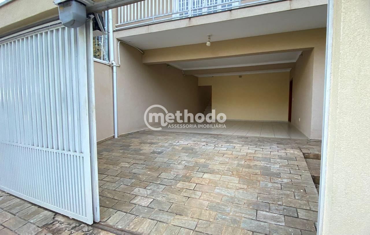 Casa, 3 quartos, 230 m² - Foto 2