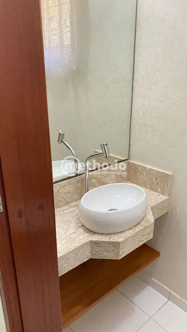Casa, 3 quartos, 230 m² - Foto 11