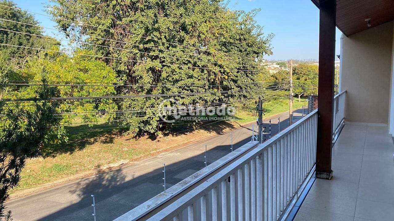 Casa, 3 quartos, 230 m² - Foto 3