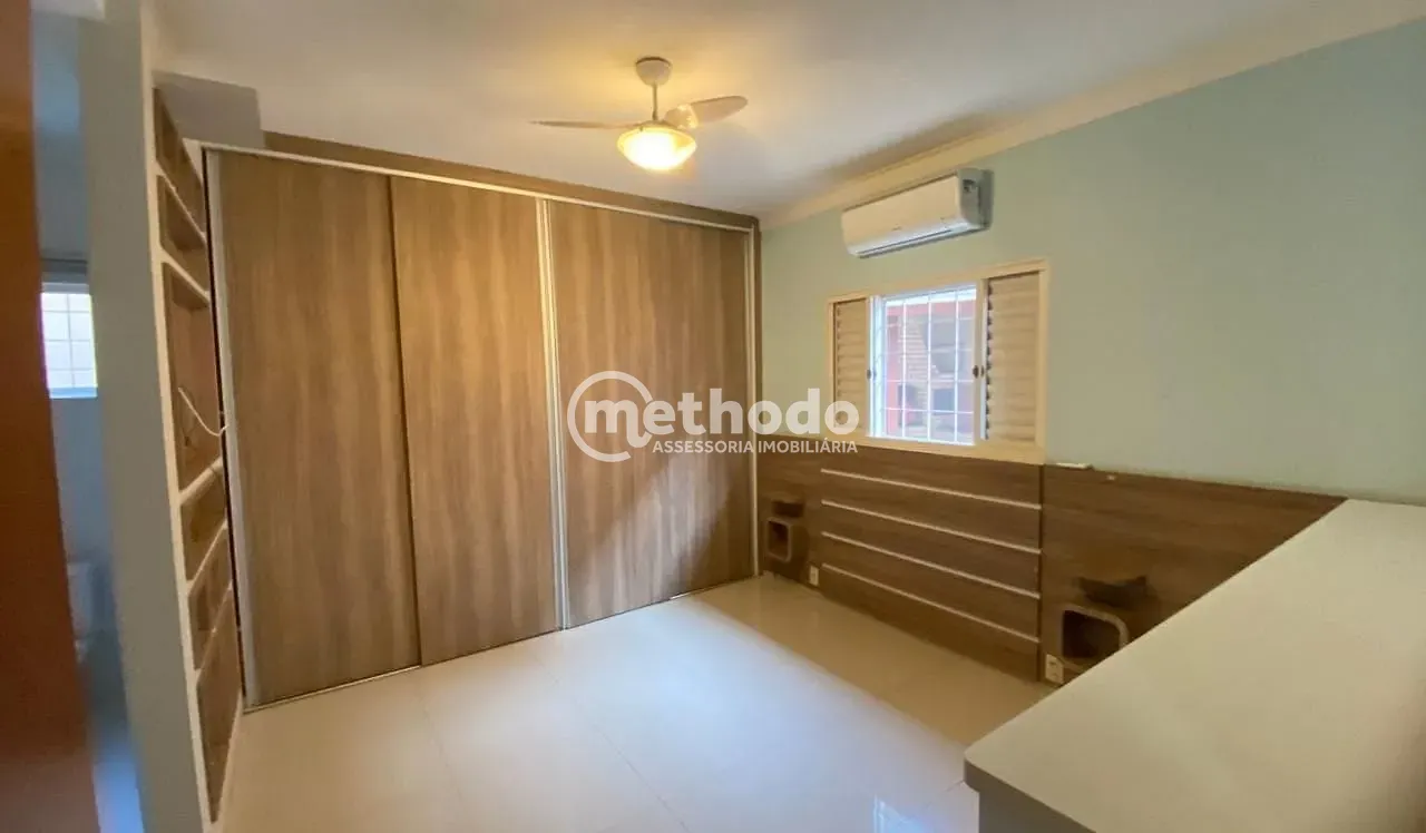 Casa, 3 quartos, 230 m² - Foto 14
