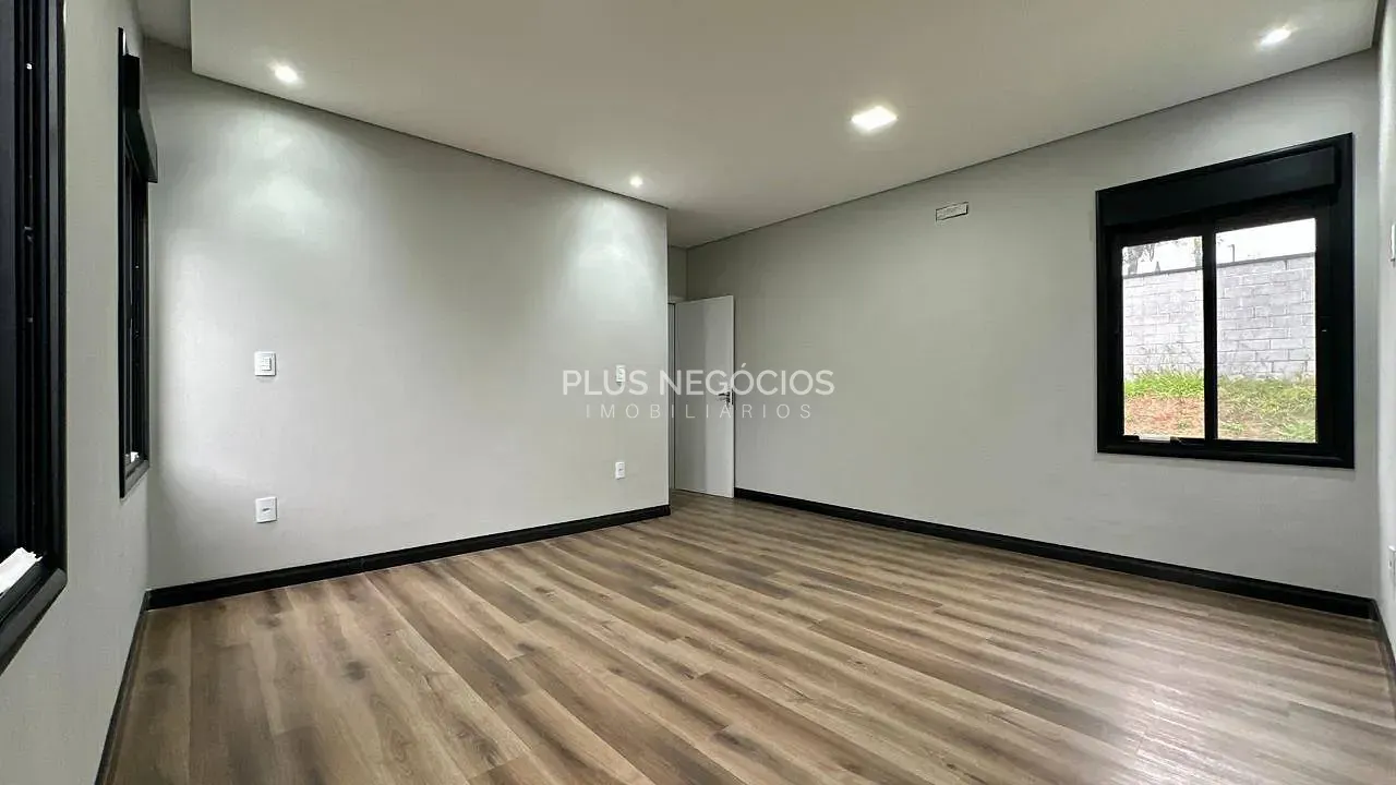 Casa, 4 quartos, 350 m² - Foto 31