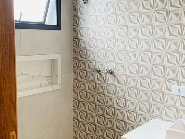 Casa com 275m² 3 quartos e 3 banheiros, à venda, no bairro Chácaras Cataguá em Taubaté