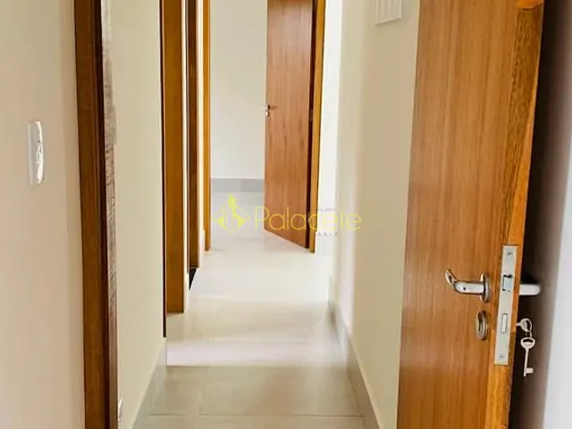 Casa com 275m² 3 quartos e 3 banheiros, à venda, no bairro Chácaras Cataguá em Taubaté