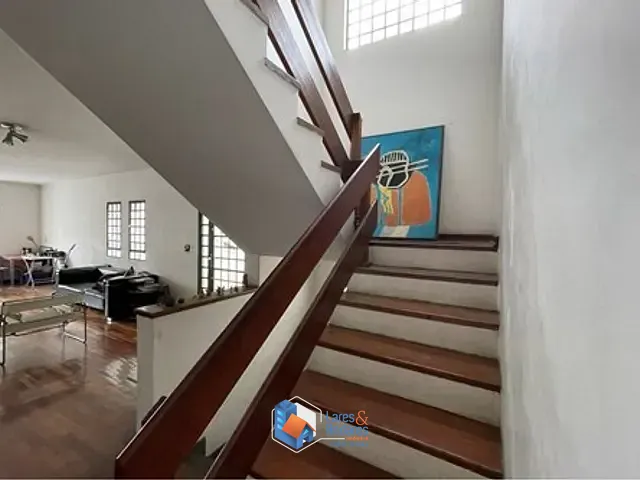 Casa com 224m² 4 quartos e 4 banheiros, à venda, no bairro Alto da Lapa em São Paulo