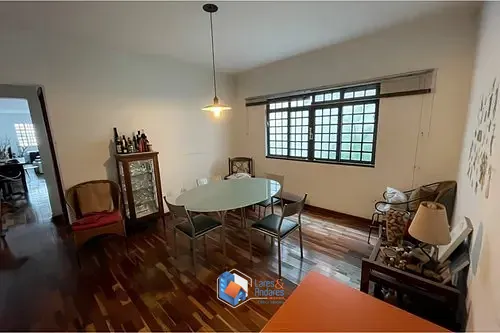 Casa, 4 quartos, 282 m² - Foto 1