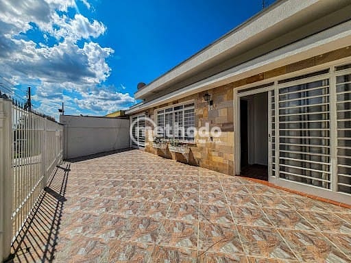 Casa, 5 quartos, 221 m² - Foto 3