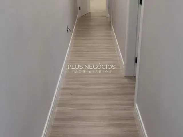Casa com 221m² 3 quartos e 3 banheiros, à venda, no bairro Wanel Ville em Sorocaba