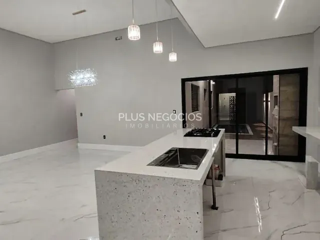 Casa com 221m² 3 quartos e 3 banheiros, à venda, no bairro Wanel Ville em Sorocaba