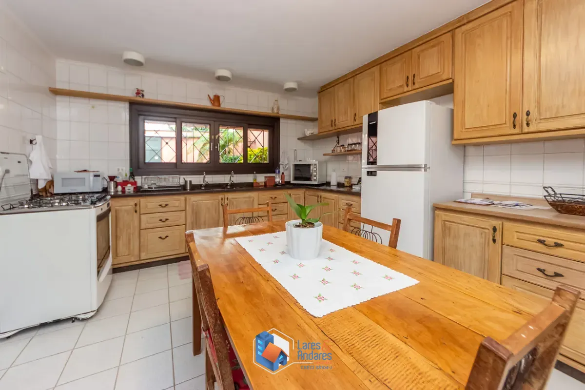 Casa, 3 quartos, 294 m² - Foto 35