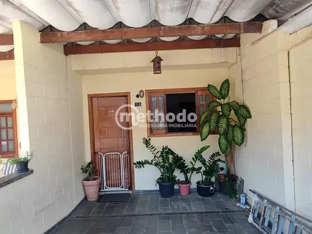 Casa 2 quartos e 2 banheiros, à venda, no bairro Jardim Aero Continental em Campinas
