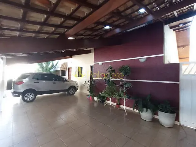 Casa com 250m² 5 quartos e 5 banheiros, à venda, no bairro Jardim Independência em Taubaté