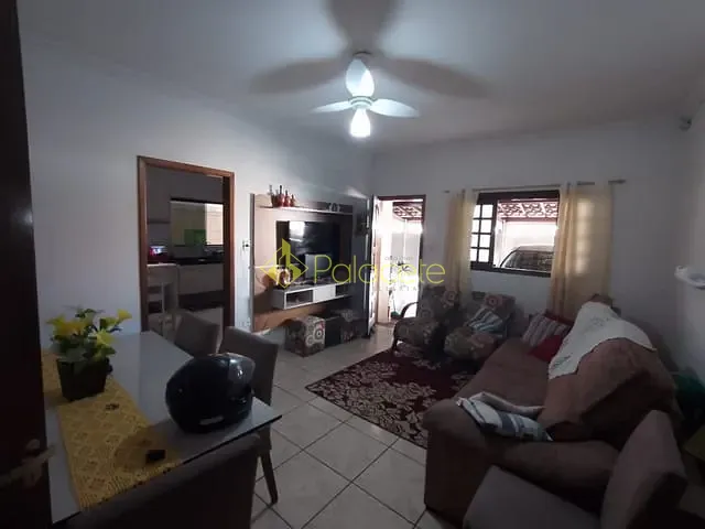 Casa com 250m² 5 quartos e 5 banheiros, à venda, no bairro Jardim Independência em Taubaté