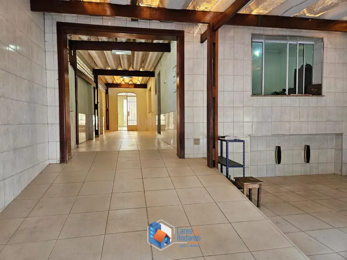 Casa, 3 quartos, 228 m² - Foto 1