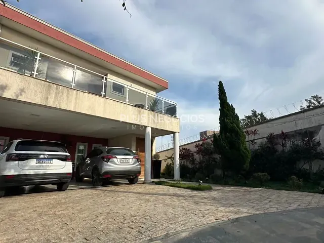 Casa 4 quartos e 4 banheiros, à venda, no bairro Sorocaba em Sorocaba