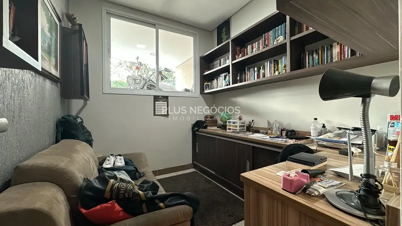 Casa, 4 quartos, 296 m² - Foto 61