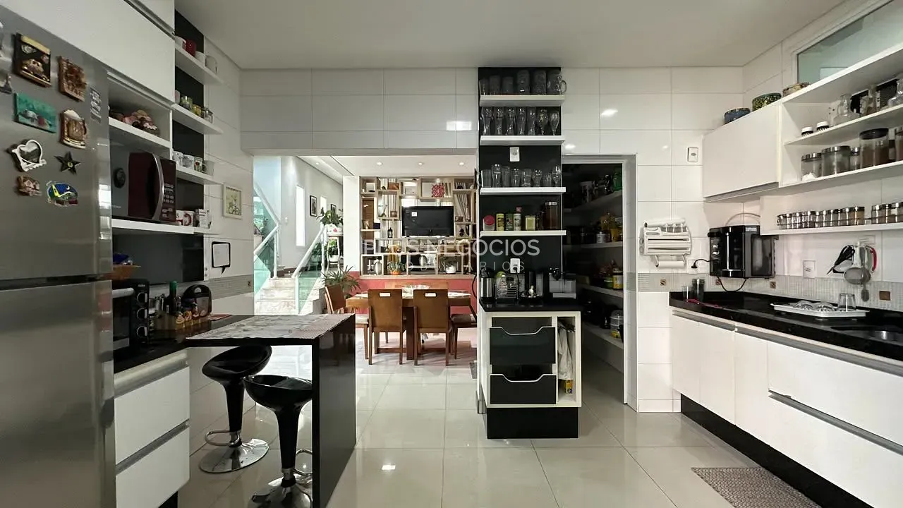 Casa, 4 quartos, 296 m² - Foto 10