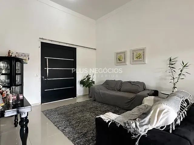 Casa com 1000m² 3 quartos e 3 banheiros, à venda ou para alugar, no bairro lago azul em Araçoiaba da Serra