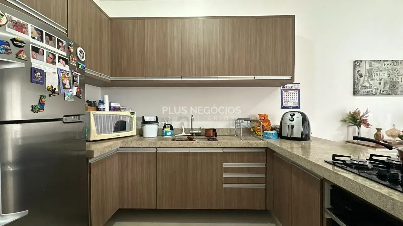 Casa, 3 quartos, 280 m² - Foto 9