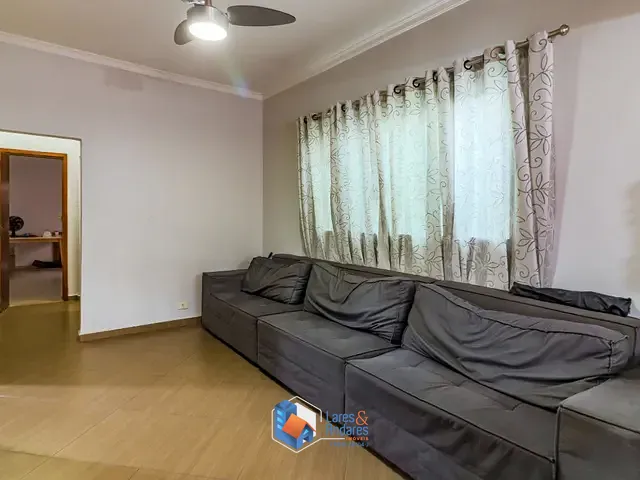 Casa com 303m² 2 quartos e 2 banheiros, à venda, no bairro Vila Mangalot em São Paulo