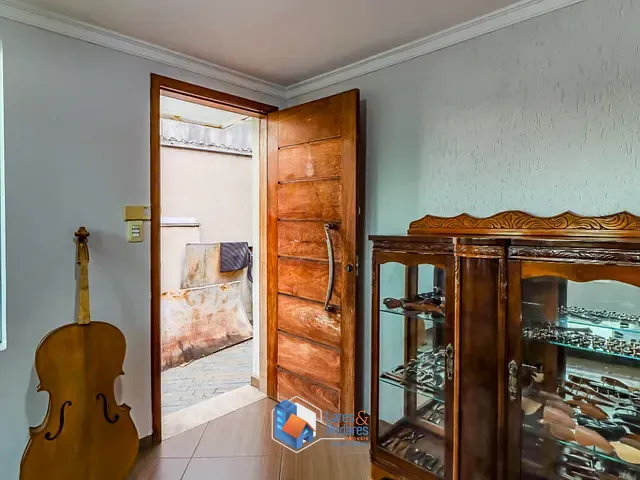 Casa com 303m² 2 quartos e 2 banheiros, à venda, no bairro Vila Mangalot em São Paulo
