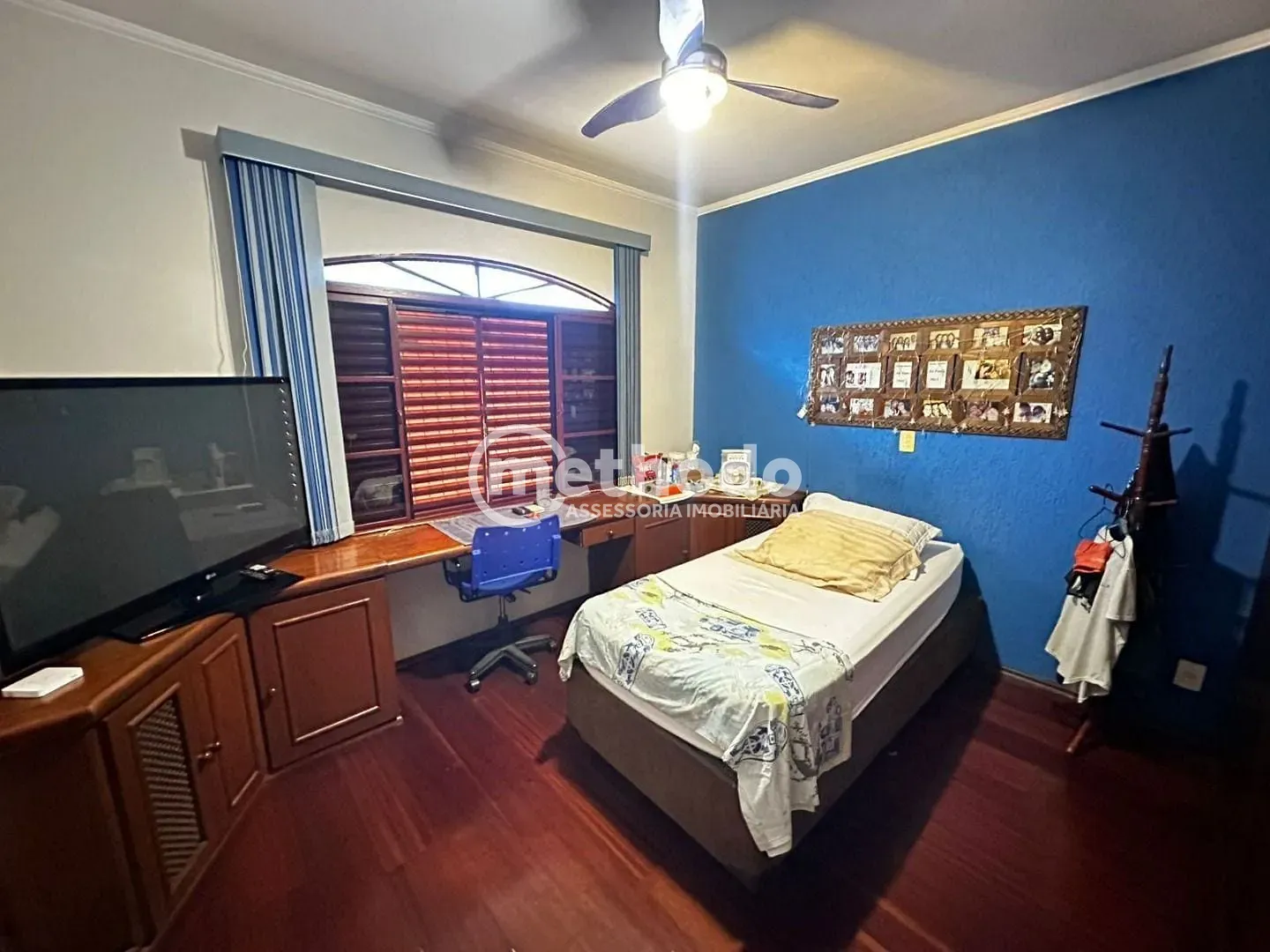 Casa, 4 quartos, 300 m² - Foto 23