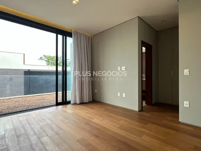 Casa com 390m² 4 quartos e 5 banheiros, à venda, no bairro Parque Reserva Fazenda Imperial em Sorocaba