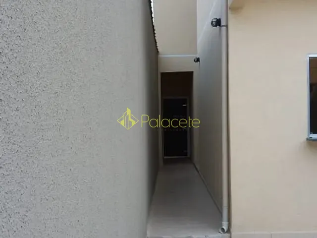 Casa com 168m² 3 quartos e 2 banheiros, à venda, no bairro Maria Áurea em Pindamonhangaba