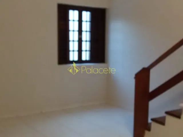 Casa com 168m² 3 quartos e 2 banheiros, à venda, no bairro Maria Áurea em Pindamonhangaba