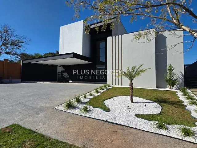 Casa com 560m² 3 quartos e 5 banheiros, à venda, no bairro Vila Martins em Itu