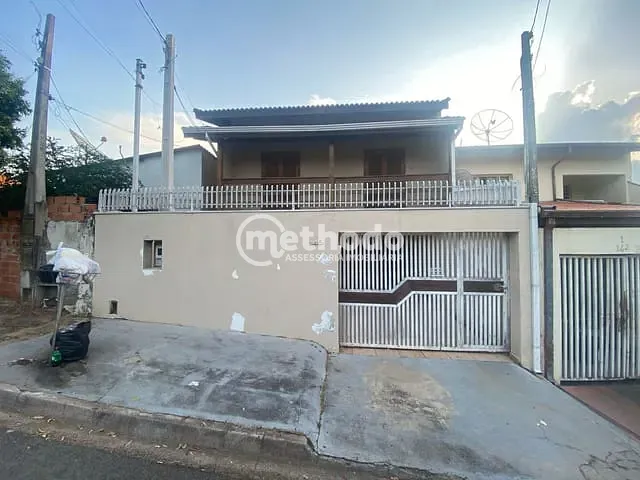 Casa 3 quartos e 3 banheiros, à venda, no bairro Capela em Vinhedo