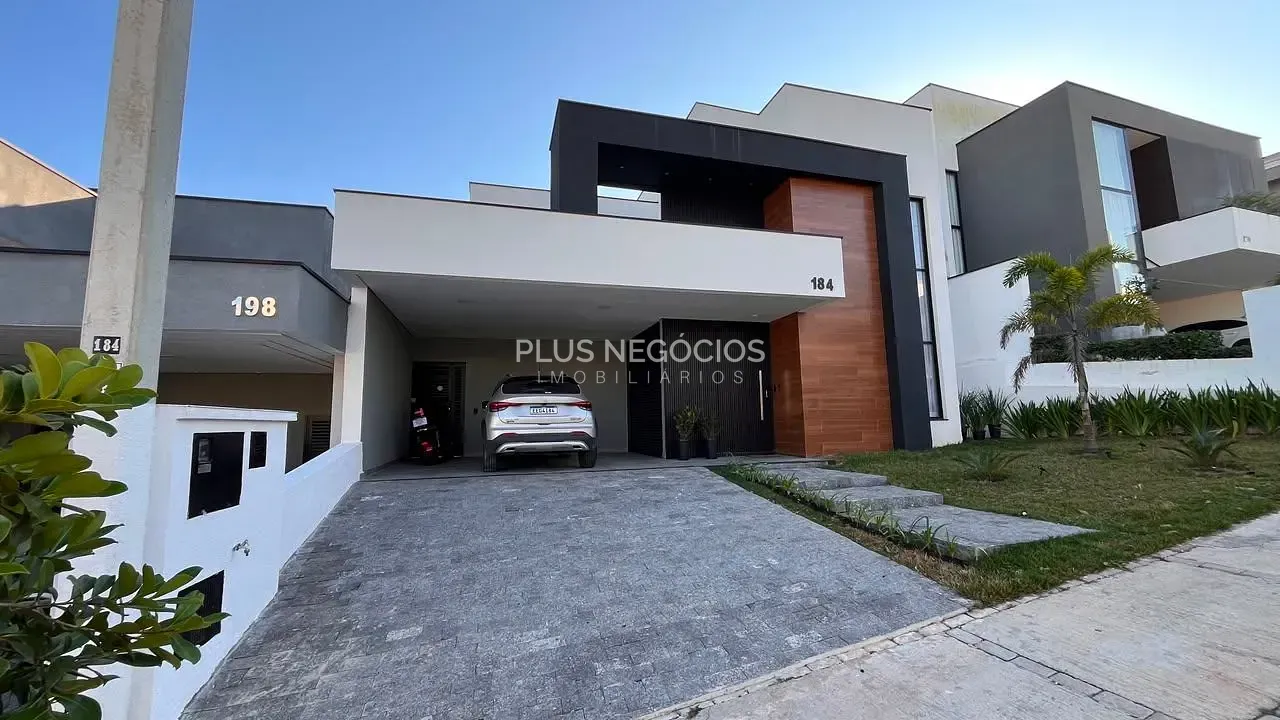 Casa, 3 quartos, 206 m² - Foto 1