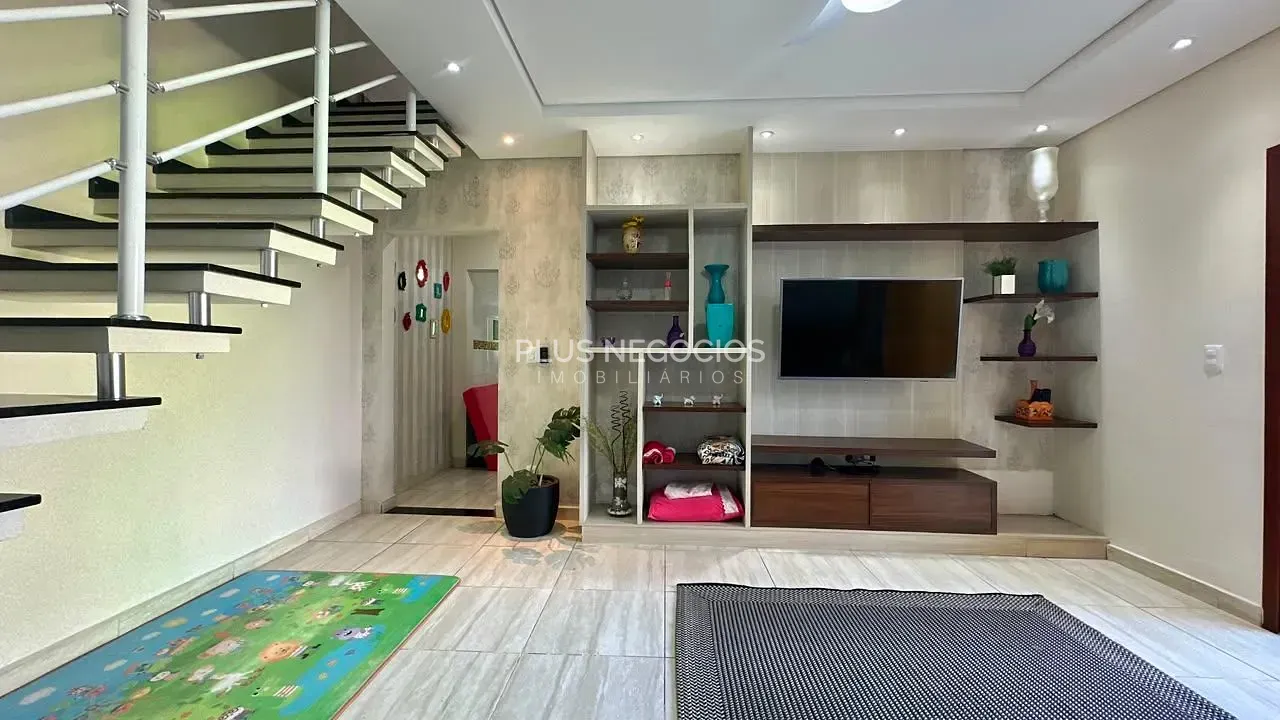 Casa, 6 quartos, 320 m² - Foto 10