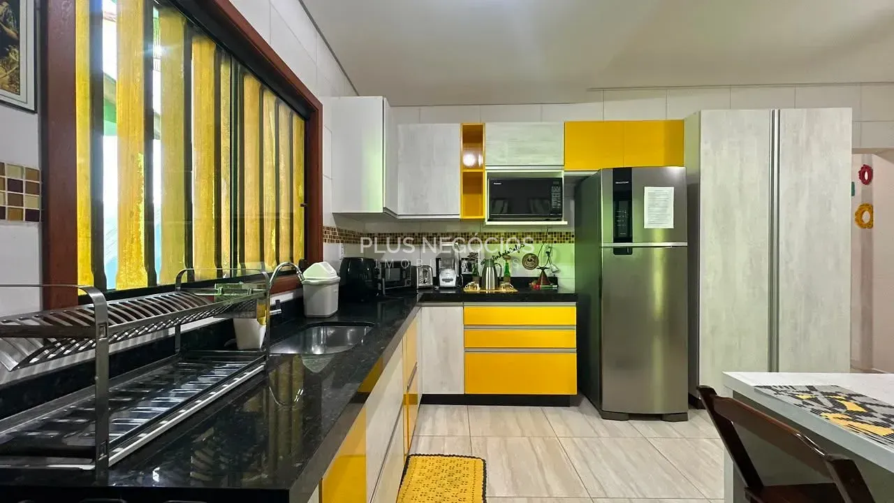 Casa, 6 quartos, 320 m² - Foto 18