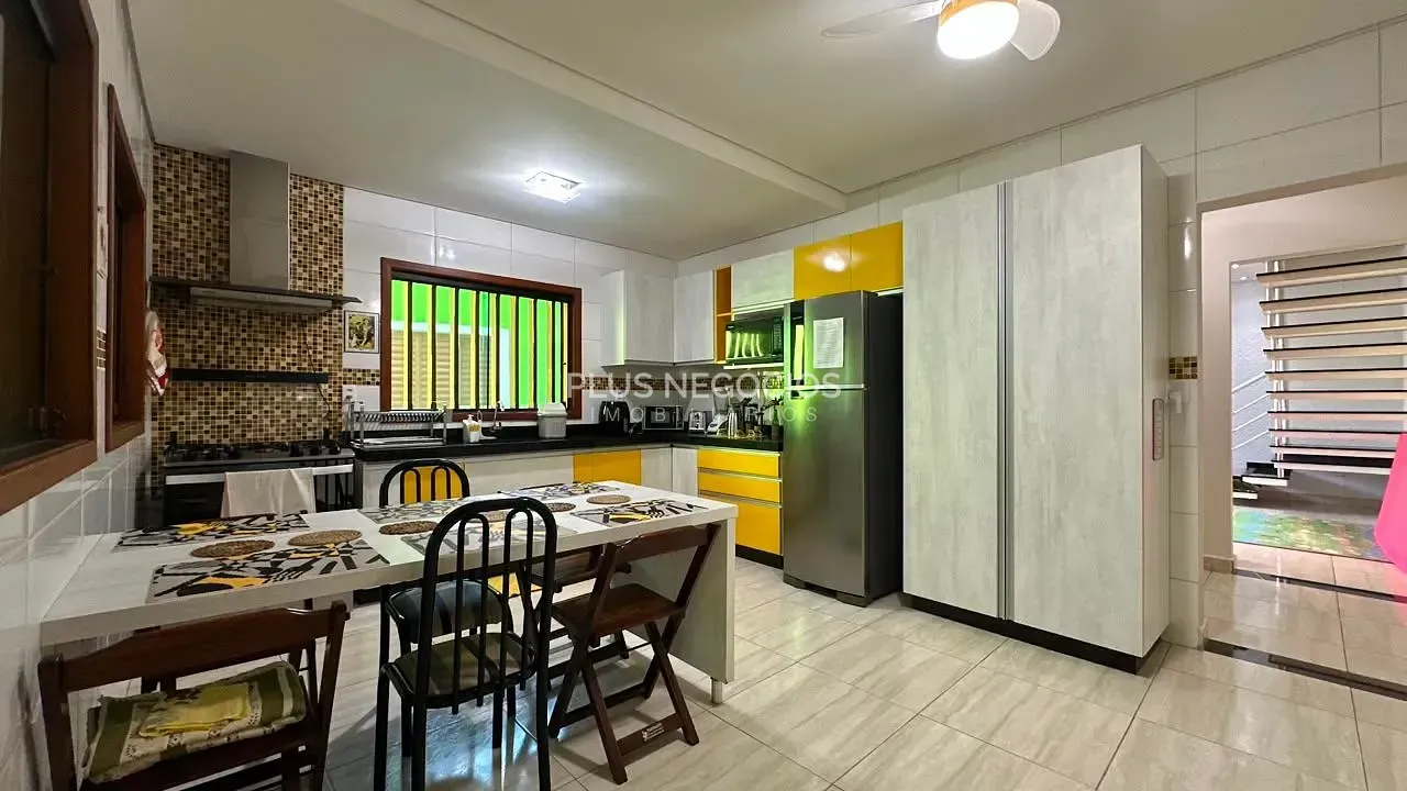 Casa, 6 quartos, 320 m² - Foto 17