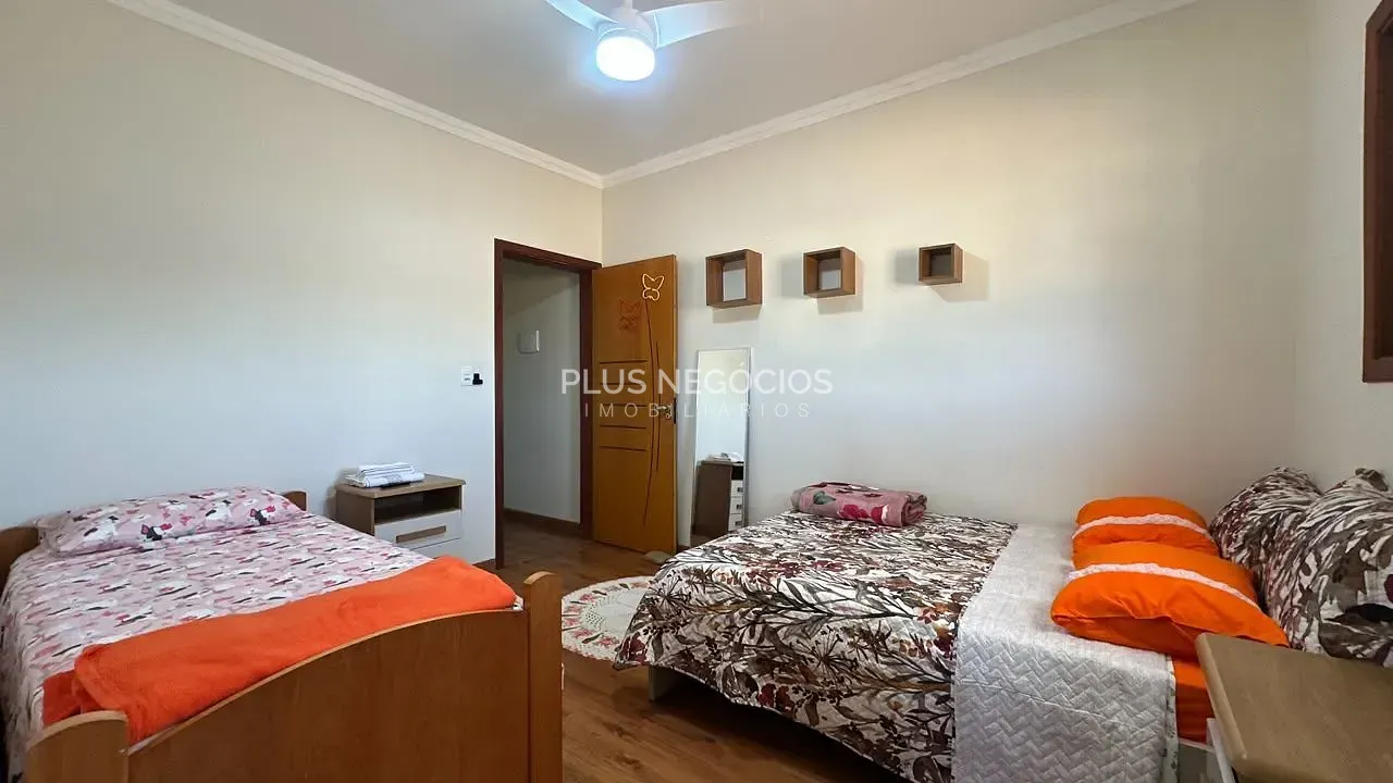 Casa, 6 quartos, 320 m² - Foto 25