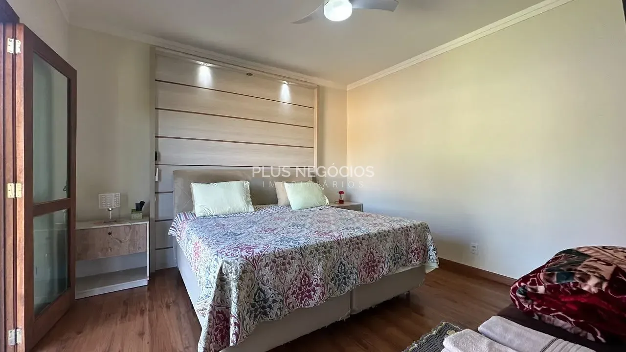 Casa, 6 quartos, 320 m² - Foto 30