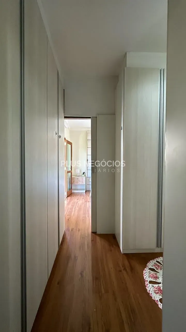 Casa, 6 quartos, 320 m² - Foto 40