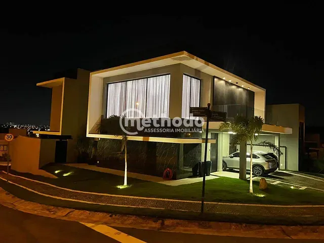 Casa 3 quartos e 5 banheiros, à venda, no bairro Swiss Park em Campinas