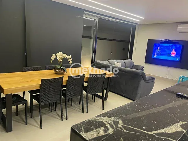 Casa 3 quartos e 5 banheiros, à venda, no bairro Swiss Park em Campinas