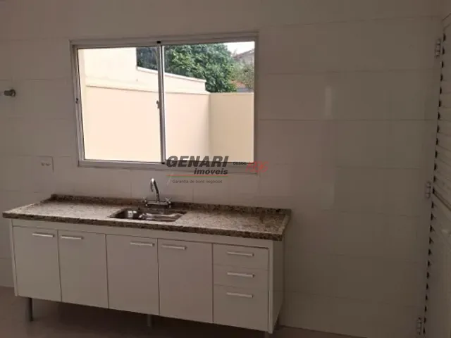 Sobrado com 175m² 3 quartos e 2 banheiros, à venda, no bairro Jardim Vista Verde em Indaiatuba