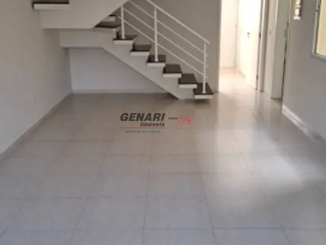 Sobrado com 175m² 3 quartos e 2 banheiros, à venda, no bairro Jardim Vista Verde em Indaiatuba