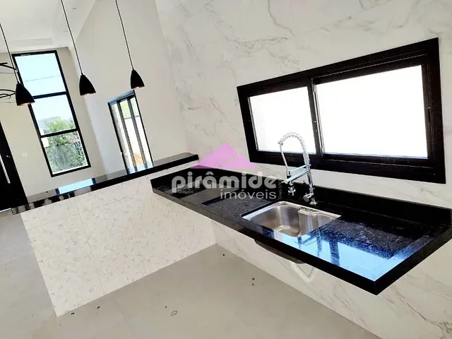 Casa com 251m² 3 quartos e 3 banheiros, à venda, no bairro Residencial Alta Vista 1 em Caçapava