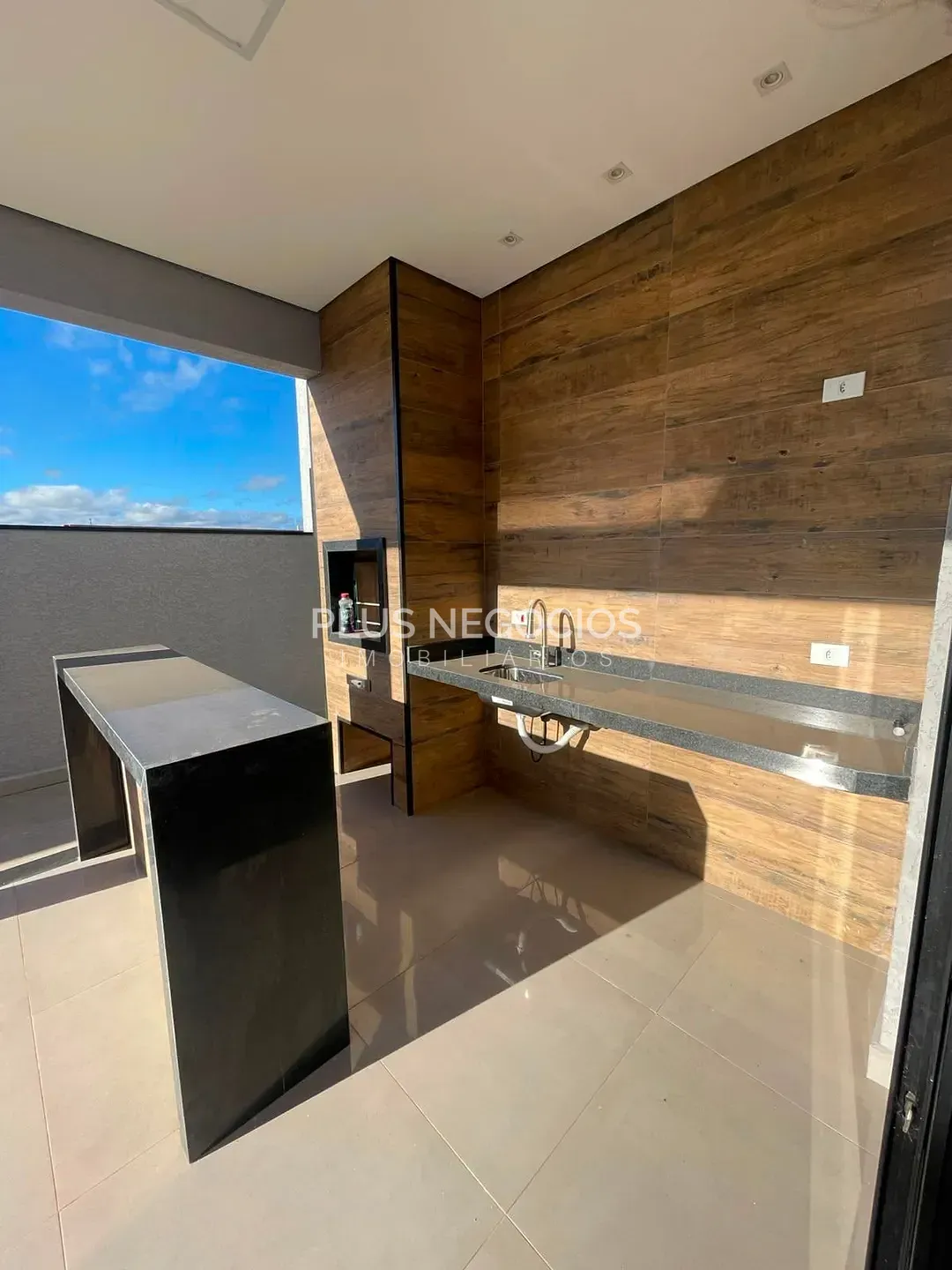 Casa, 3 quartos, 208 m² - Foto 2