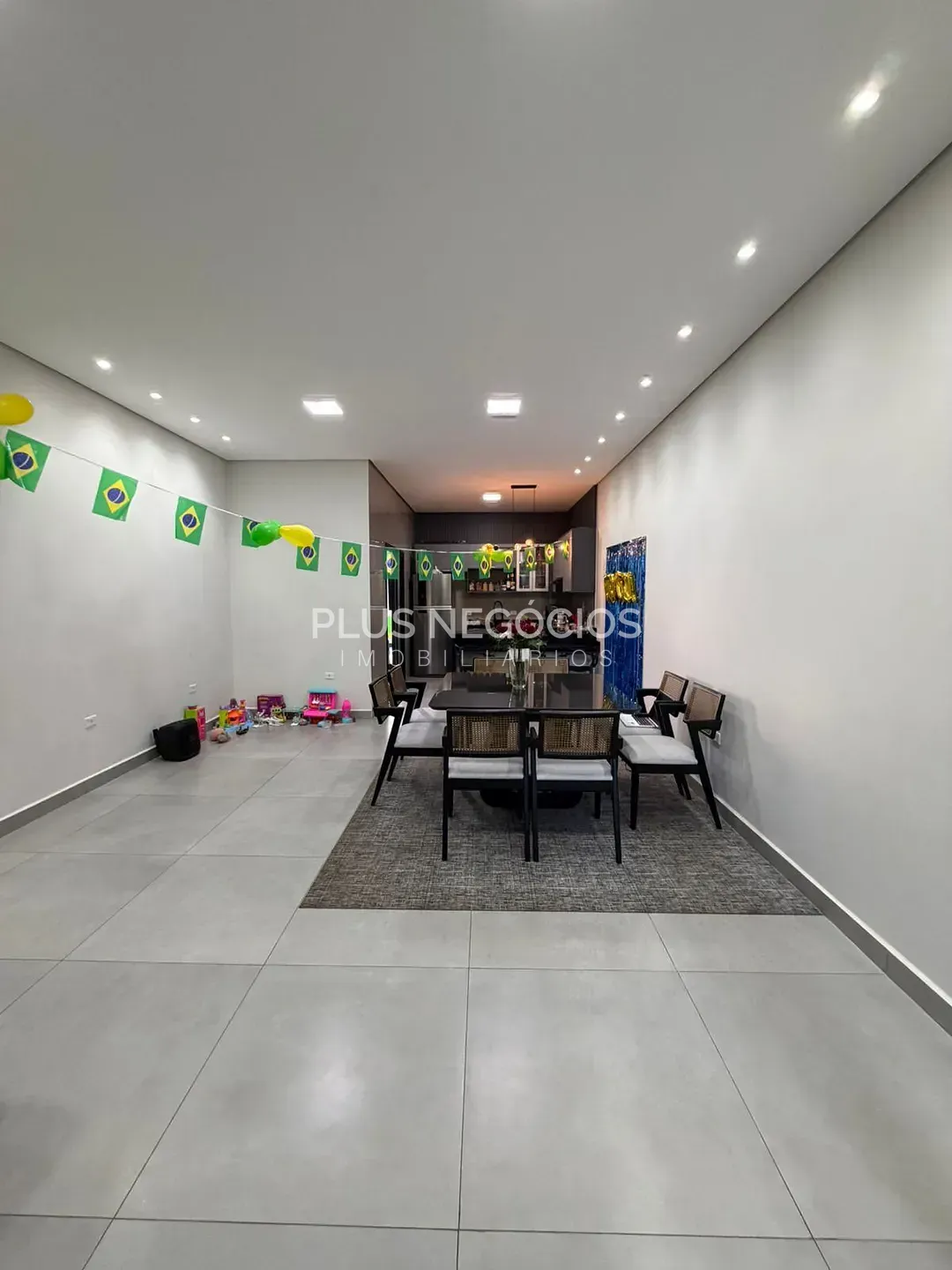 Casa, 3 quartos, 208 m² - Foto 30