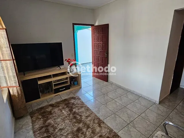 Casa 2 quartos e 1 banheiro, à venda, no bairro Parque São Jorge em Campinas